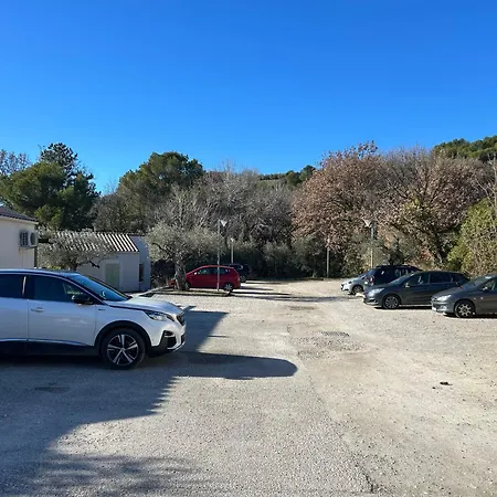 Les Oliviers De L'aiguier Vakantiehuis